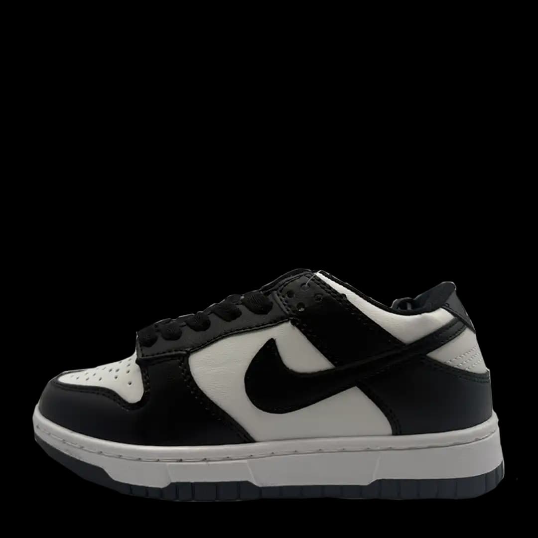Nike Dunk Low Panda